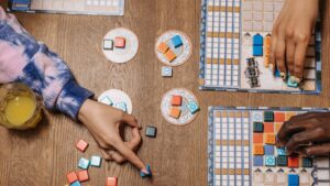 How to Plan a Games Night Date
