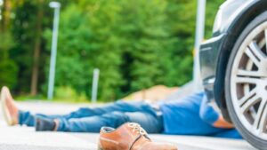 How a Hit and Run Car Accident Lawyer in Indianapolis Can Help You After a Crash